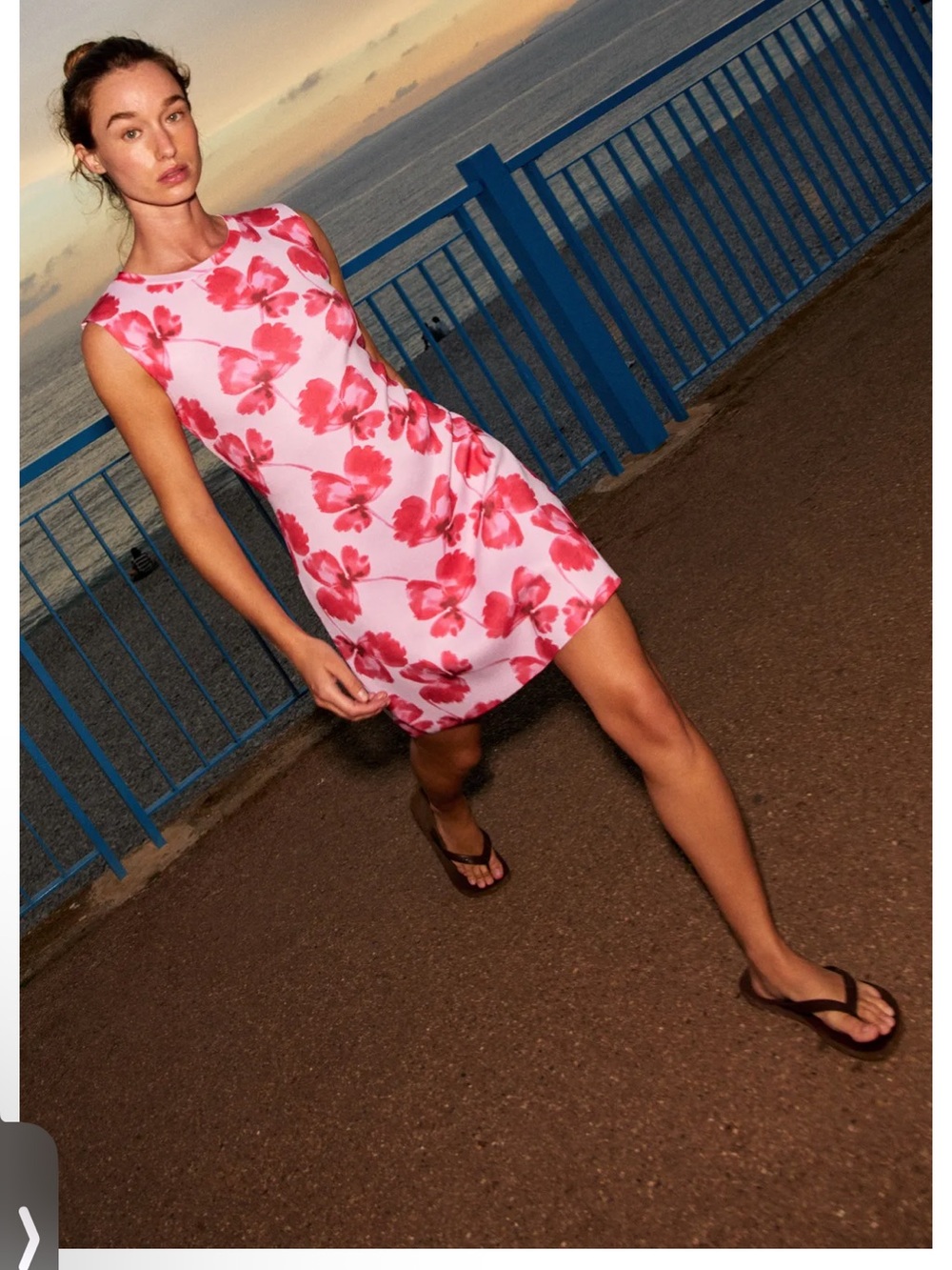 Jacquard floral knit Sleeveless Pink Floral mini  Dress